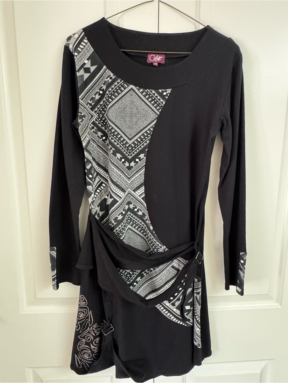 Funky Black & Gray Patterned Long-Sleeve Dress